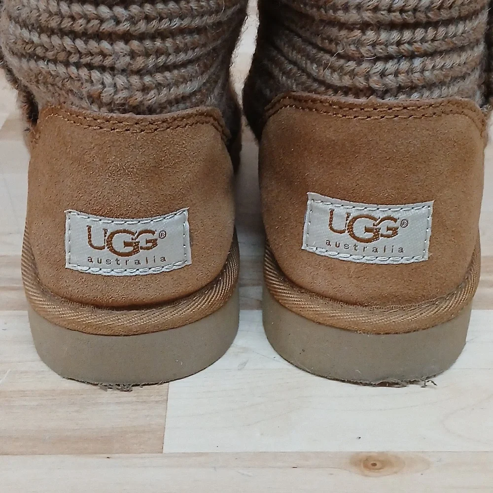 UGG Knit Tan Mid Calf Boots Size 3